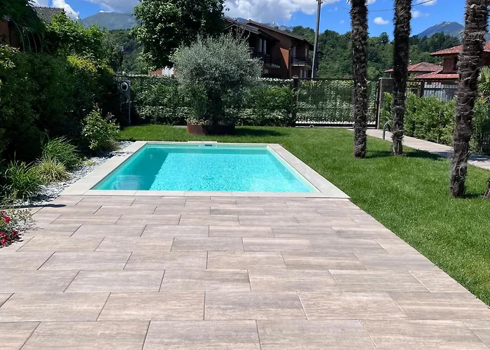 Villa Lido - *