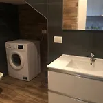 Villa Lido - *